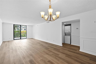 One Laurel Place Condominiums unit 308, Tampa, FL 33602 - photo 3