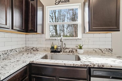 940 Shadowridge Dr, Elsmere, KY 41018 - photo 6