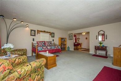 1509 E 30th St, Des Moines, IA 50317 - photo 3