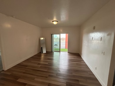 875 S Depot St unit C307, Clearfield, UT 84015 - photo 4