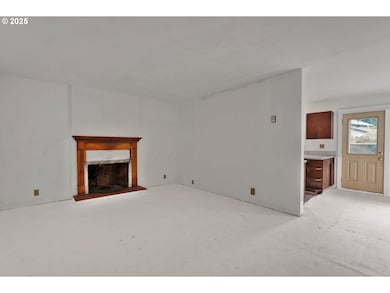 5546 S Shore Dr, Florence, OR 97439 - photo 5