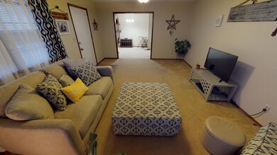 living area 3