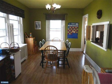 123 N Towamencin Ave, Lansdale, PA 19446 - photo 6