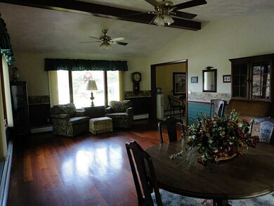Dining Area.