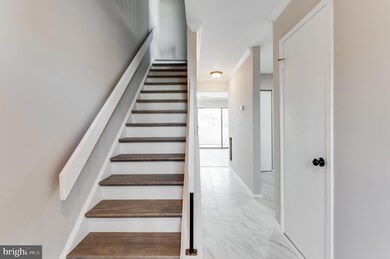 8639 Sacramento Dr, Alexandria, VA 22309 - photo 6