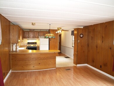 83 Clark Rd unit 61, Shirley, MA 01464 - photo 5