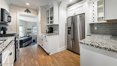 847Huntington16