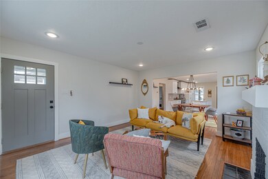 1028 Walling St, Houston, TX 77009 - photo 7