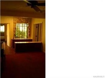 This is the other side of that same versatile room