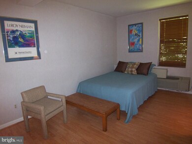 1901 N Rhodes St unit 42, Arlington, VA 22201 - photo 6