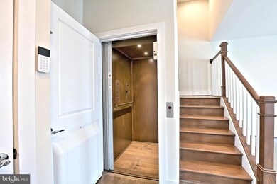 8493 Reformatory Way, Lorton, VA 22079 - photo 6