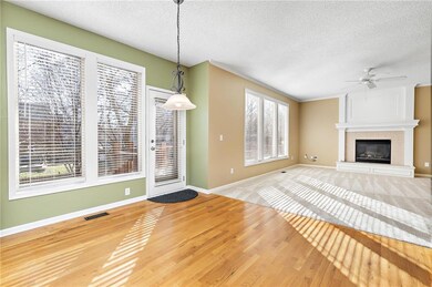 21009 W 53rd Terrace, Shawnee, KS 66218 - photo 3