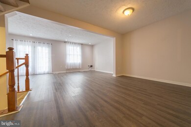 12547 Coral Grove Place, Germantown, MD 20874 - photo 5