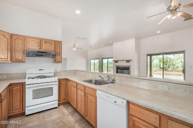 Open Kitchen