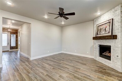 2308 Merlot Ct, Edmond, OK 73012 - photo 6