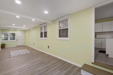 Four Season Room