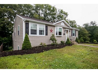 7 Petti Dr, West Warwick, RI 02893 - photo 2