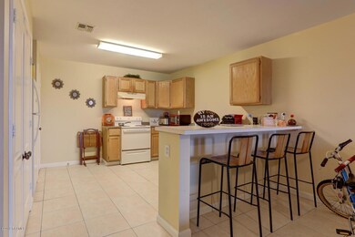 Apartment D-Kitchen