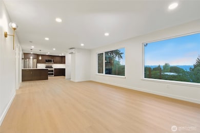 5150 S Creston St, Seattle, WA 98178 - photo 4