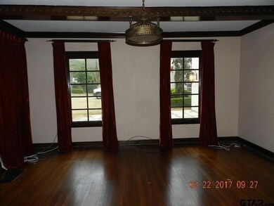 803 803 Charlotte Dr, Longview, TX 75601 - photo 7