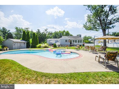 432 W Clements Bridge Rd, Runnemede, NJ 08078 - photo 2
