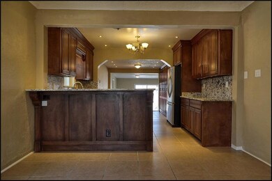 3909 Idalia Ave, El Paso, TX 79930 - photo 5