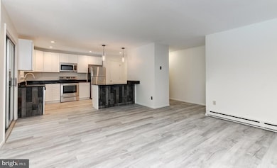 300 Winding Way unit B23, Downingtown, PA 19335 - photo 5