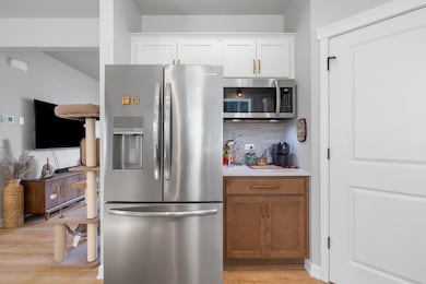 2519 Stonebrook Dr, Sheboygan, WI 53081 - photo 3