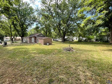 606 Main St, Maple Hill, KS 66507 - photo 6