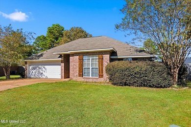 425 Fenway Dr, Brandon, MS 39047 - photo 2