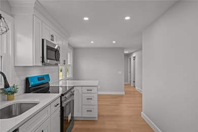 255 Rockland Rd, North Scituate, RI 02857 - photo 6