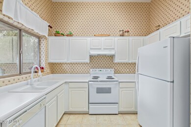 03 Kitchen 03