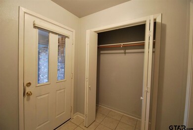 906 906 McClenny, Tyler, TX 75703 - photo 7