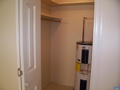 211 Chancellor St unit A, Charlottesville, VA 22903 - photo 7