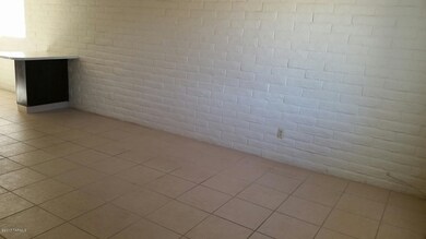 3002Living area