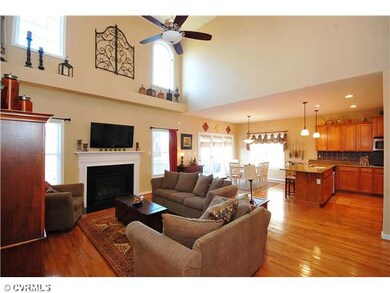 Interior Space/Layout - Family Room