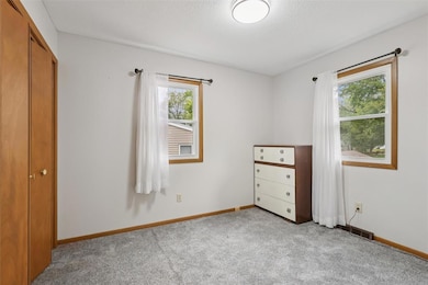 3929 53rd St, Des Moines, IA 50310 - photo 7