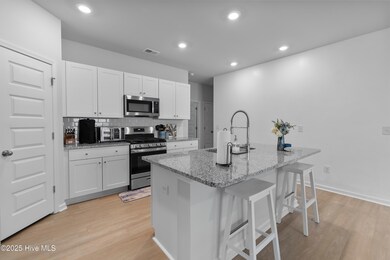 948 Bourne Dr SW, Ocean Isle Beach, NC 28469 - photo 7