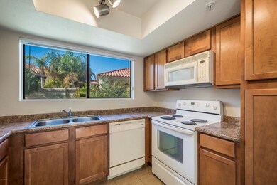 015_Kitchen