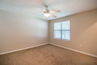 2322 Timber Oaks Ln, Tallahassee, FL 32304 - photo 6