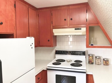 28 Lake St unit 2, Acushnet, MA 02743 - photo 3