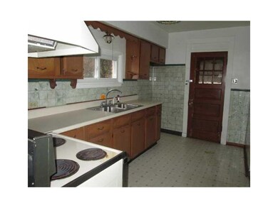 901 4th Ave, Beaver Falls, PA 15010 - photo 6