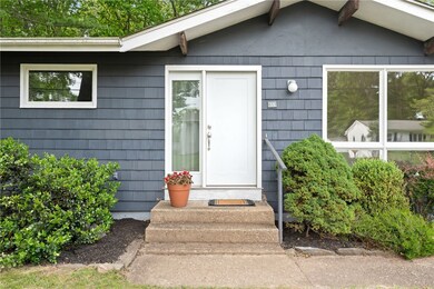 35 Bow Run, Saunderstown, RI 02874 - photo 4