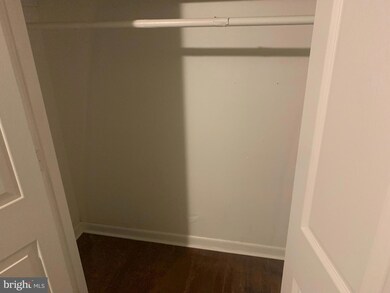 650 W 11th St unit D, Front Royal, VA 22630 - photo 3