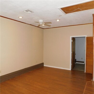 301 N Eastern Ave, Shawnee, OK 74801 - photo 6