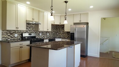 22 Park Place, Riverside, CT 06878 - photo 2