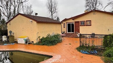 226 N Meyer St, San Fernando, CA 91340 - photo 3