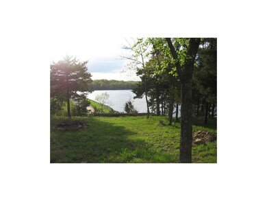 Spectacular view of the lake!!