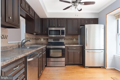 11741 Summer Oak Dr, Germantown, MD 20874 - photo 5