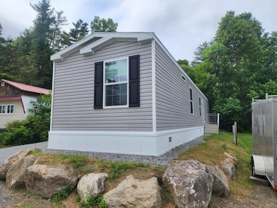 132 Cubb Ct, Windsor, VT 05089 - photo 2